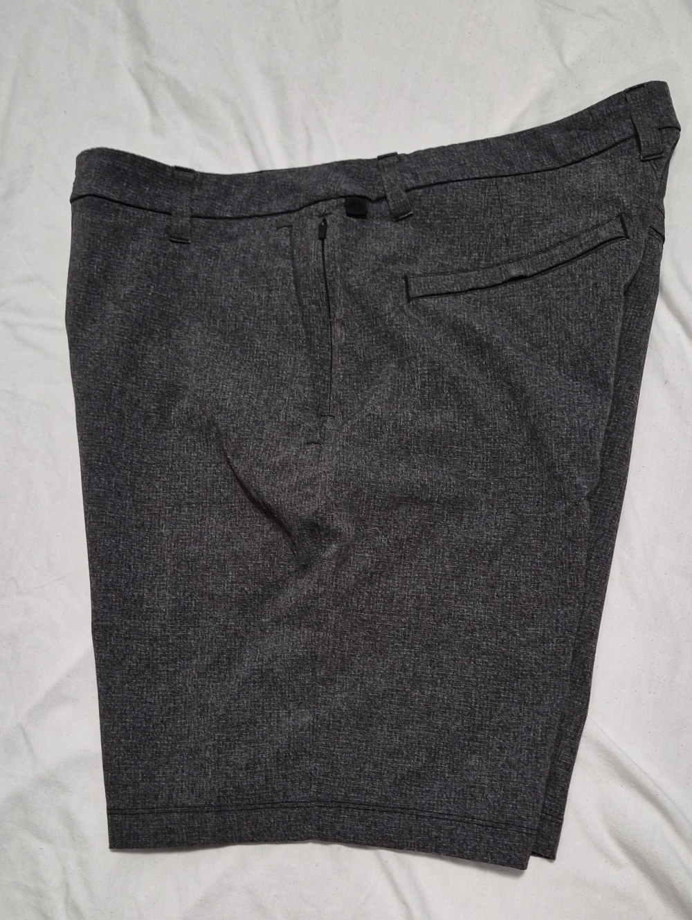 Men's Lululemon Dark Gray Performance Golf Shorts 34